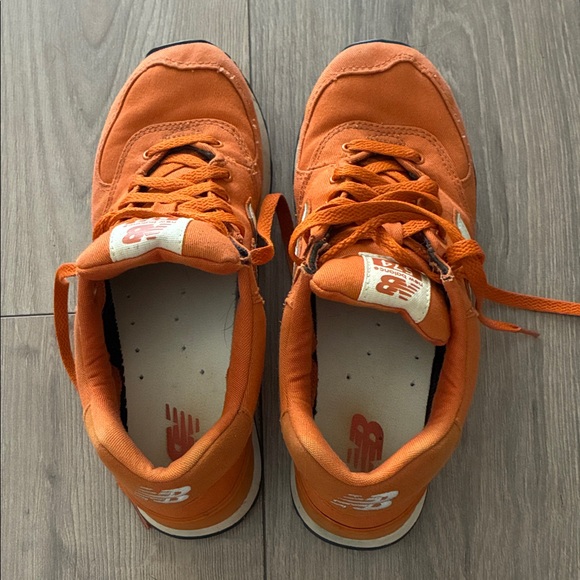New Balance 574 Burnt Orange WMNS Sz 7.5 - Picture 3 of 4